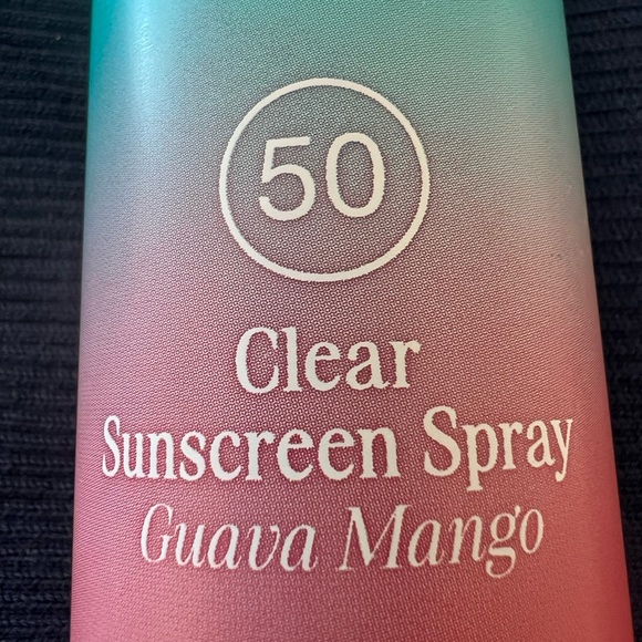 COOLA Clear Sunscreen Spray SPF 50 - Picture 5 of 9